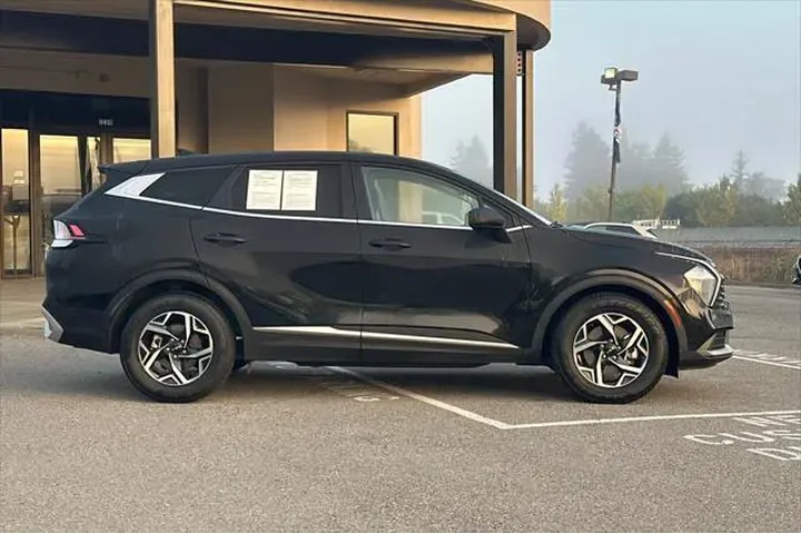 $17590 : Kia Sportage 2023 LX 4dr SUV image 3