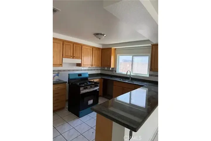 $2495 : EXCELENTE CASA PARA FAMILIA image 3