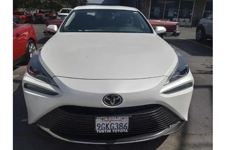 $52500 : 2023 Mirai XLE image 7