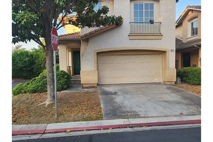 $2000 : 4507 Country Glen Ct, Riversid image 2