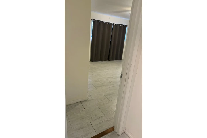 $650 : Habitacion Master Lanwdale image 5