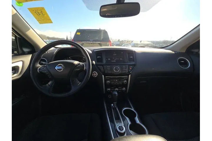 $11995 : 2019 Pathfinder SV image 7