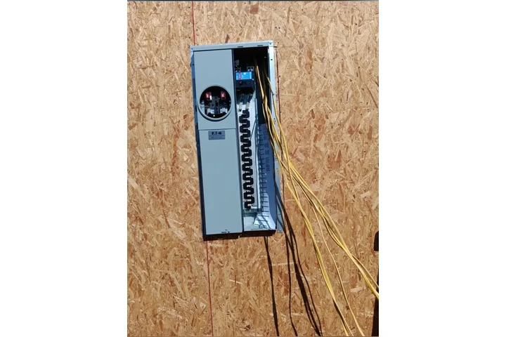 Servicio Eléctrico Profesional image 3
