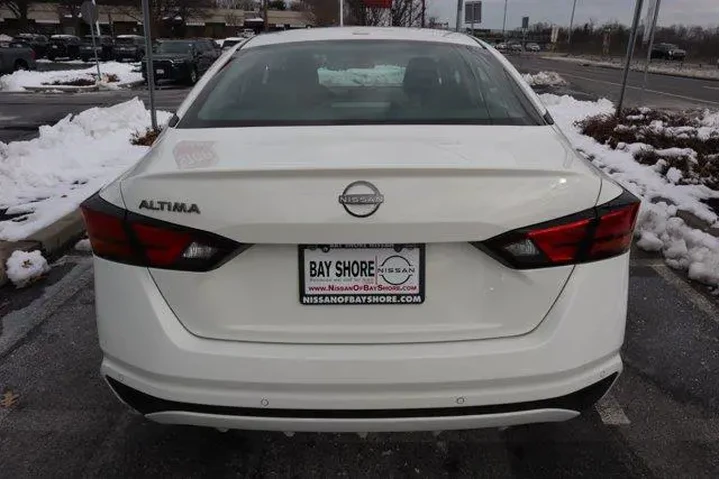 $20594 : Nissan Altima 2025 2.5 S 4dr image 6