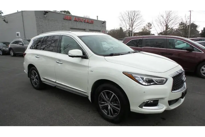 $15500 : 2017 QX60 image 3