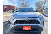 $17495 : 2019 RAV4 LE thumbnail