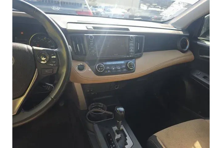 $14178 : Toyota RAV4 2017 XLE 4dr SUV image 6