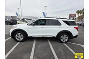 $25563 : Ford Explorer 2021 XLT 4dr S thumbnail