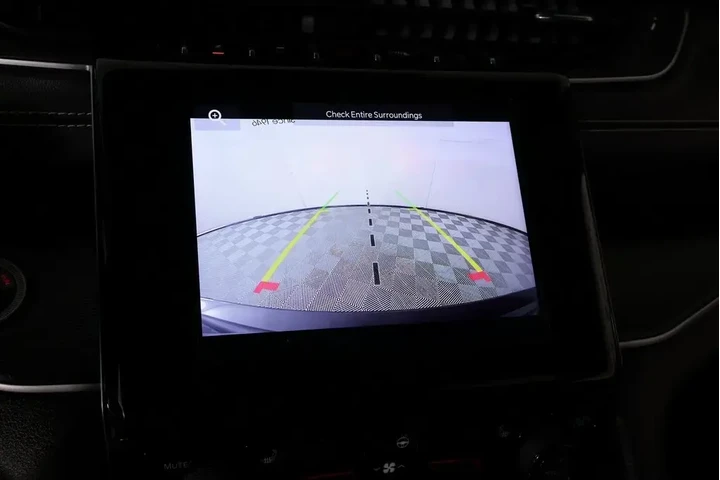 $30789 : Jeep Grand Cherokee 2023 4x4 image 6